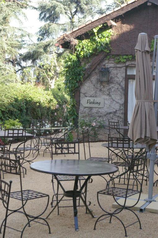 Charme & Business Hotel Lyon 리모네스트 외부 사진