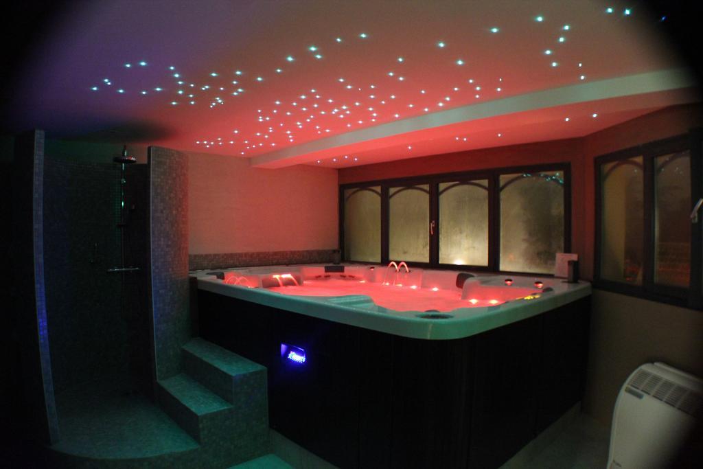 Charme & Business Hotel Lyon 리모네스트 외부 사진